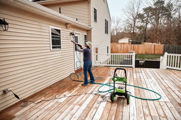 Garage Pressure Washing in Roseau, MN